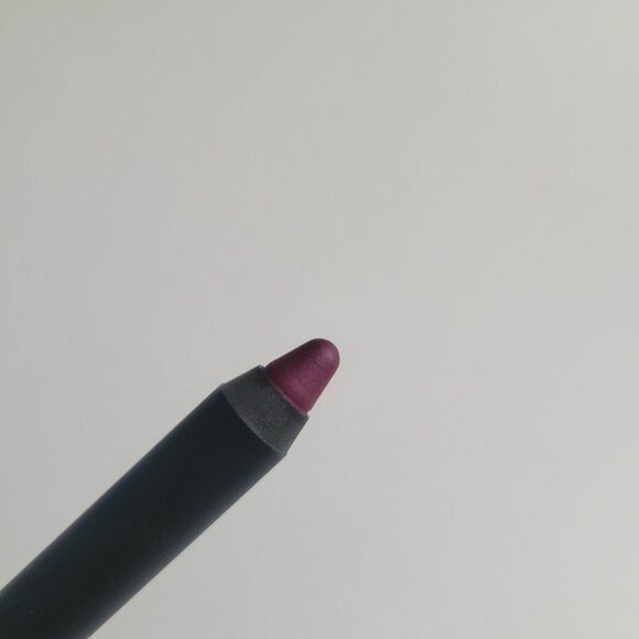 Glo Skin Beauty Cream Glaze Crayon Lip Color Dahlia 2.8g/0.10oz New with Box - Picture 3 of 6